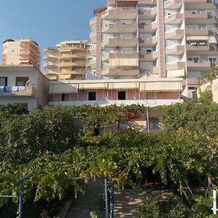 Detjon Beach Apartments Sarande Exterior photo